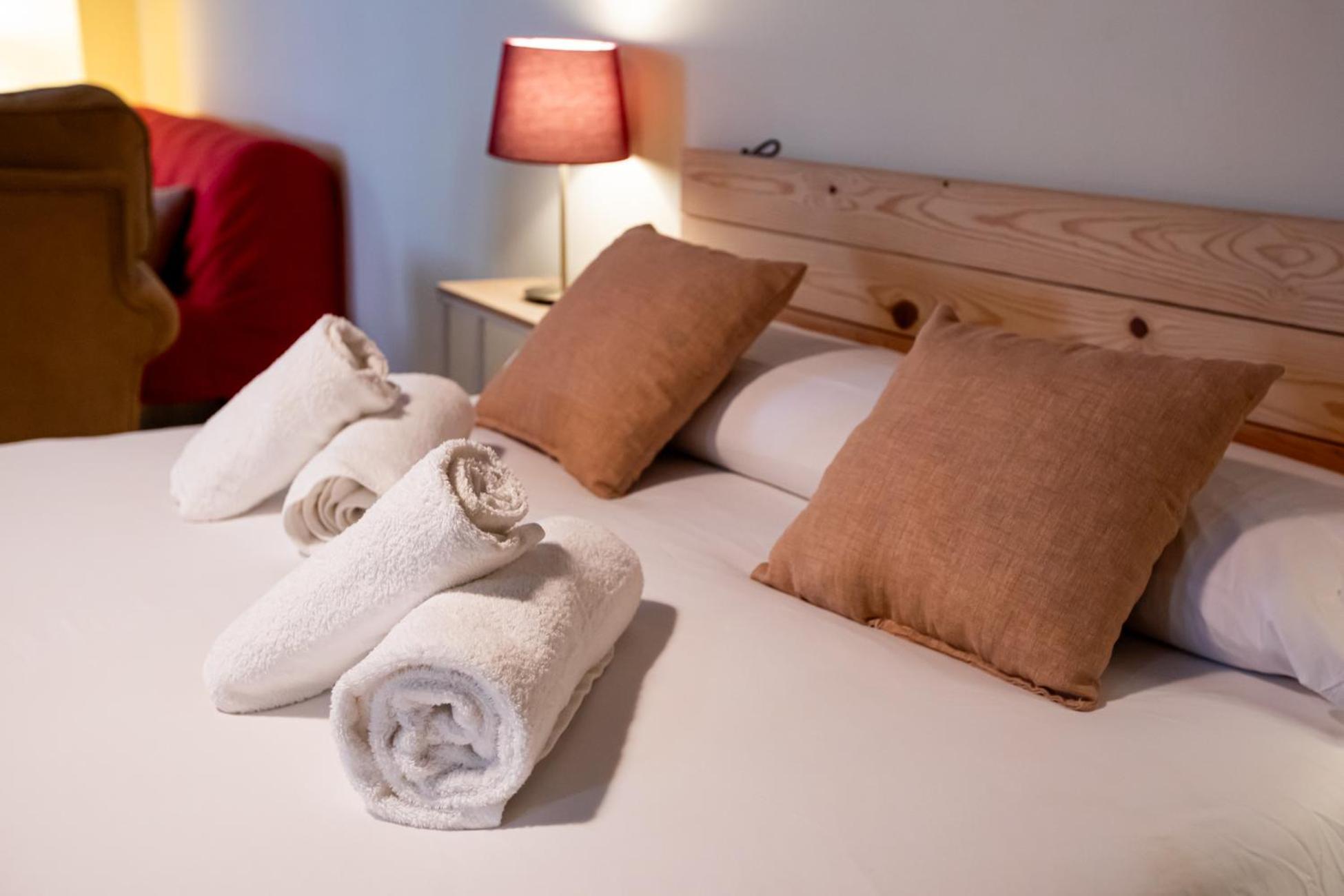 Apartamentos Dona Concha Seville Luaran gambar